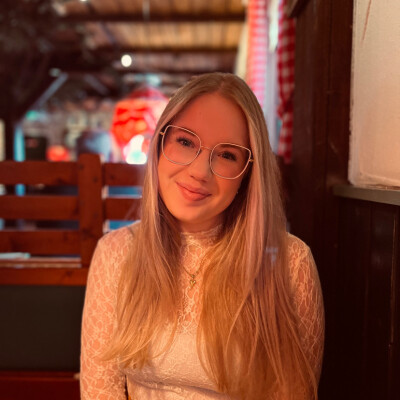 Lola-Kay zoekt een Studio in Antwerpen