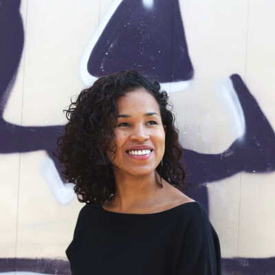 Nancy zoekt een Kamer / Appartement / Studio in Antwerpen